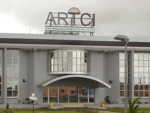 ARTCI fixe des taxes pour les structures de livraison l'artci
