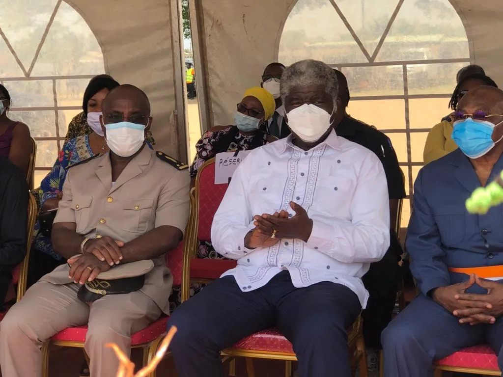 Inauguration d'infrastructures à Anyama: Mambé exhorte les populations à l'unité et à la paix Mambé