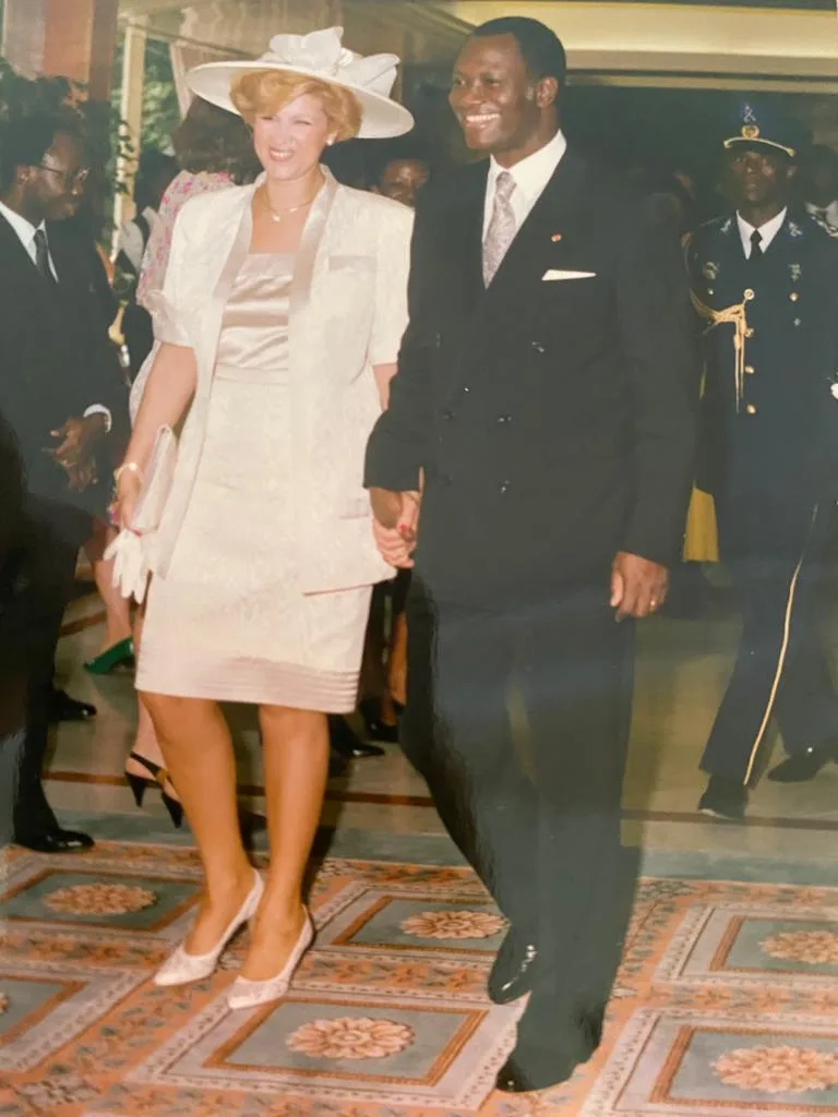 Noces de perle : toujours autant d’amour entre Alassane et Dominique Ouattara 30 ans après Alassane et Dominique Ouattara