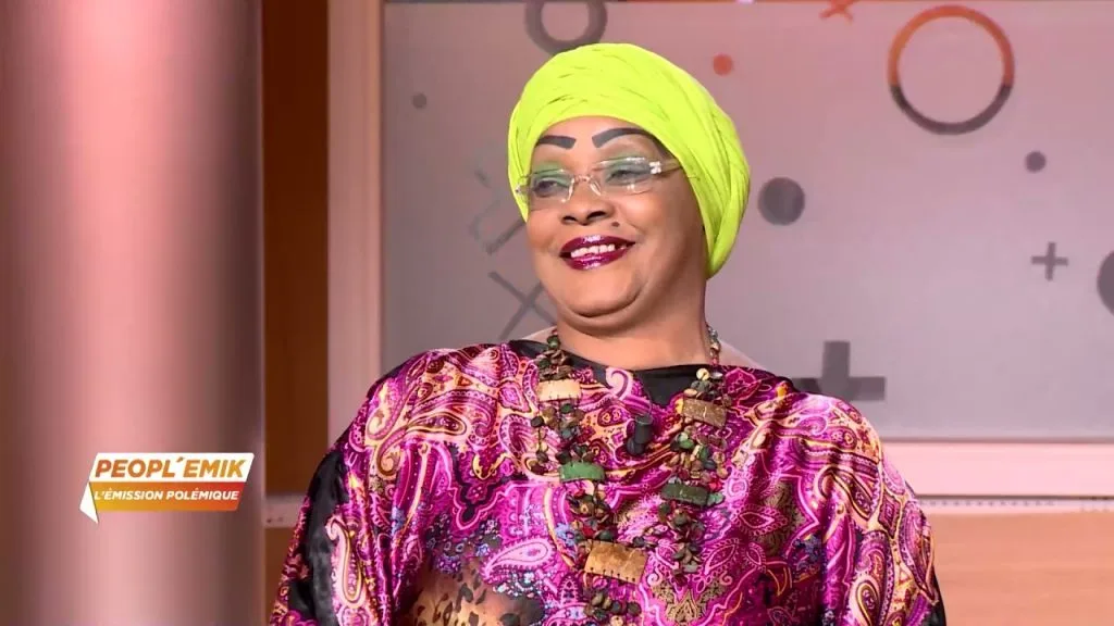 Tina Glamour en colère contre Annie France: elle exige la sanction Tina Glamour