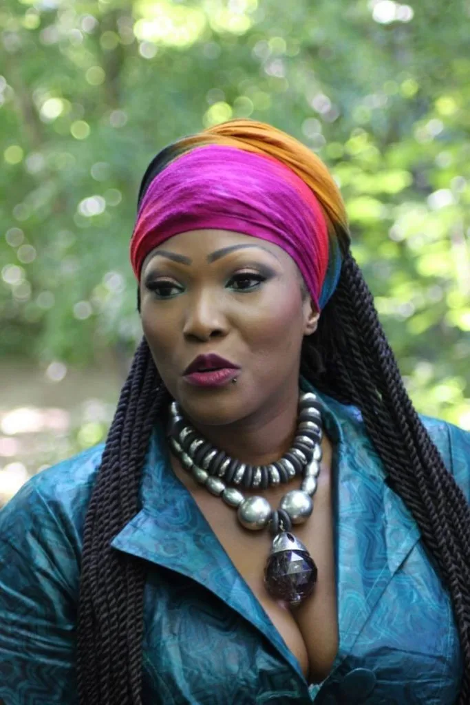 Kandet Kanté: « je ne vais jamais imposer un homme du pouvoir à mon public » Kandet Kanté