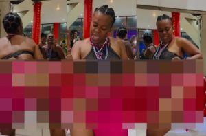 Zodwa Wabantu sans culotte dévoile une partie... de son corps (photo) Zodwa Wabantu sans culotte dévoile une partie... de son corps (photo) | Affairage.ci