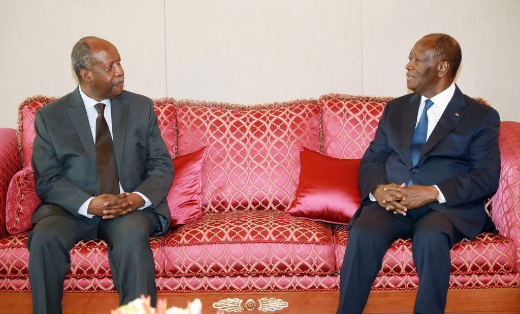 Présidentielle 2025 : Leonardo Santos Simão à Abidjan Leonardo