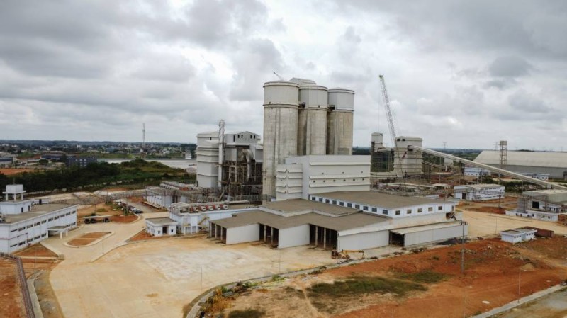 Dangote Cement s’installe à Attingué : un nouveau souffle pour le BTP ivoirien Dangote Cement