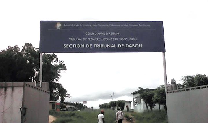 Abidjan et Dabou : ouverture des procès des manifestants du 11 octobre Manifestants