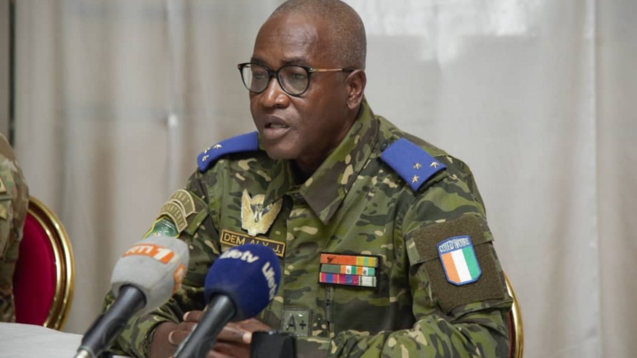 Général de Division Dem Aly